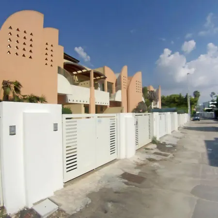 Holiday home Locazione Turistica Glicine